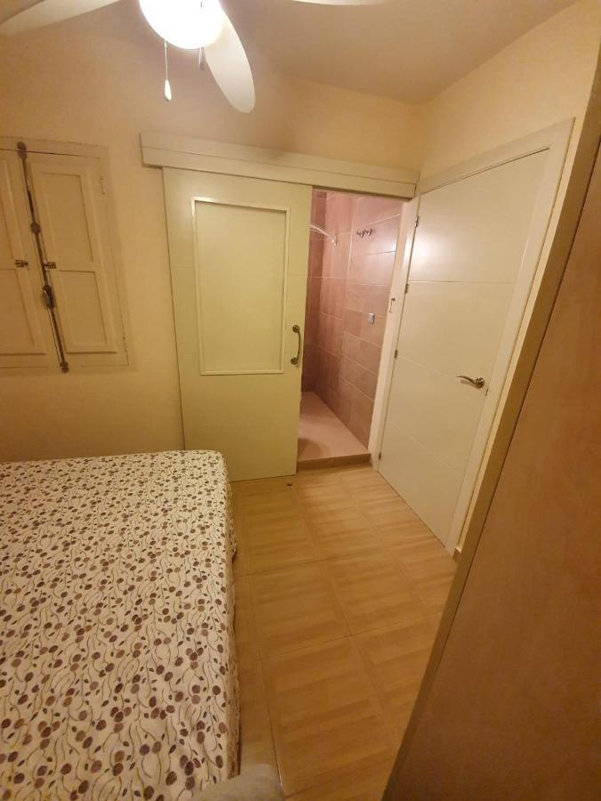 Room In Benidorm Downtown En Piso Compartido Αλικάντε Εξωτερικό φωτογραφία