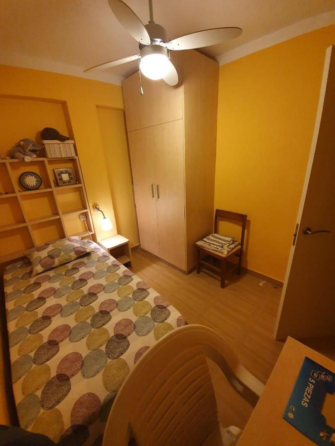Room In Benidorm Downtown En Piso Compartido Αλικάντε Εξωτερικό φωτογραφία