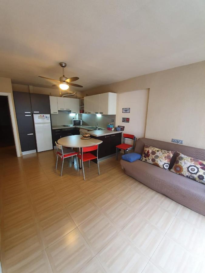 Room In Benidorm Downtown En Piso Compartido Αλικάντε Εξωτερικό φωτογραφία