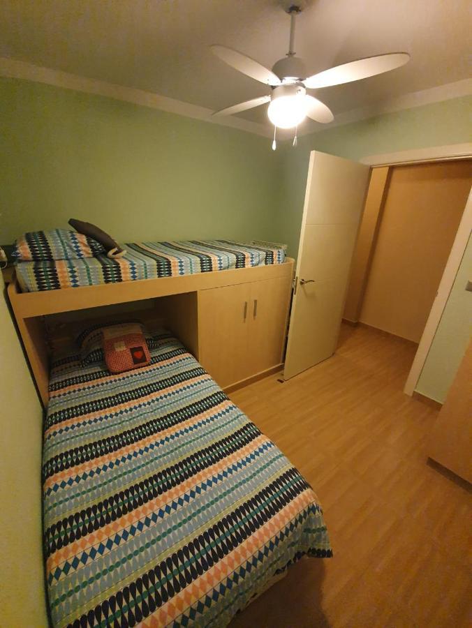 Room In Benidorm Downtown En Piso Compartido Αλικάντε Εξωτερικό φωτογραφία