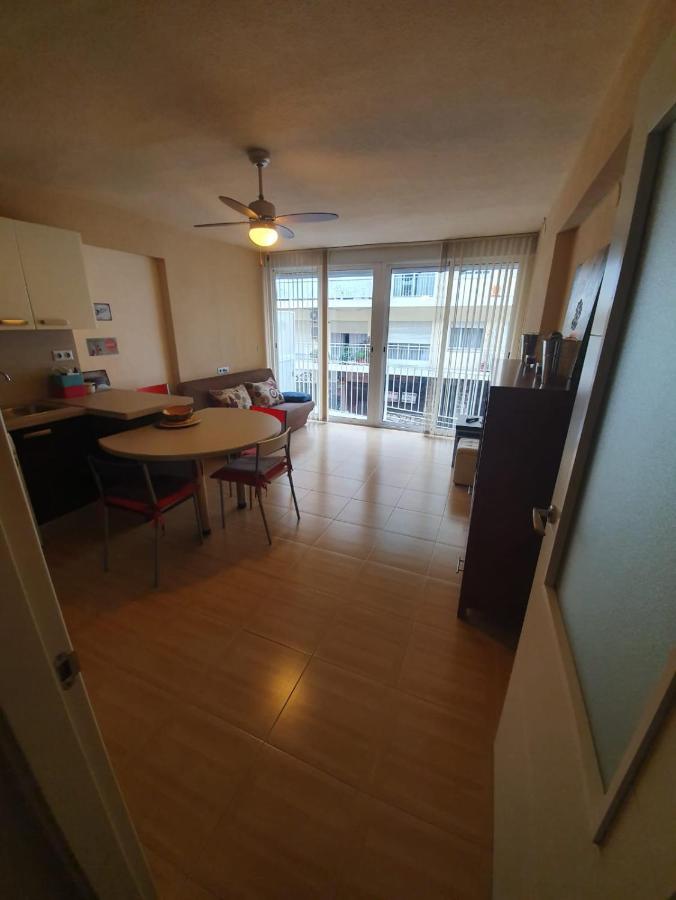 Room In Benidorm Downtown En Piso Compartido Αλικάντε Εξωτερικό φωτογραφία